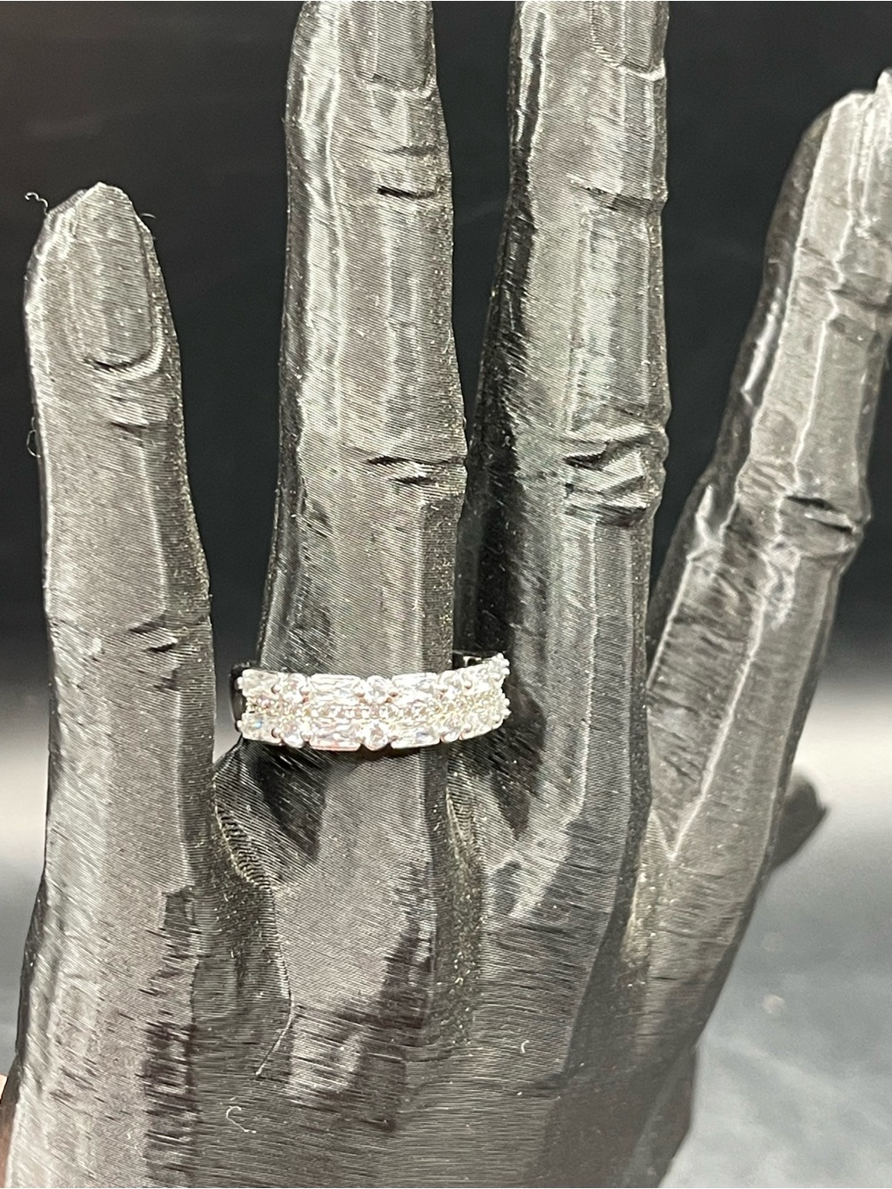 Bomb Party Eternity Ring NWOT Size 10